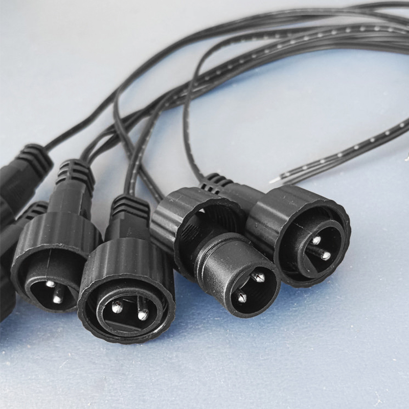 Conector LED de 2 Pines para E - Outdoor Lighting Extension Cable reseña y precio